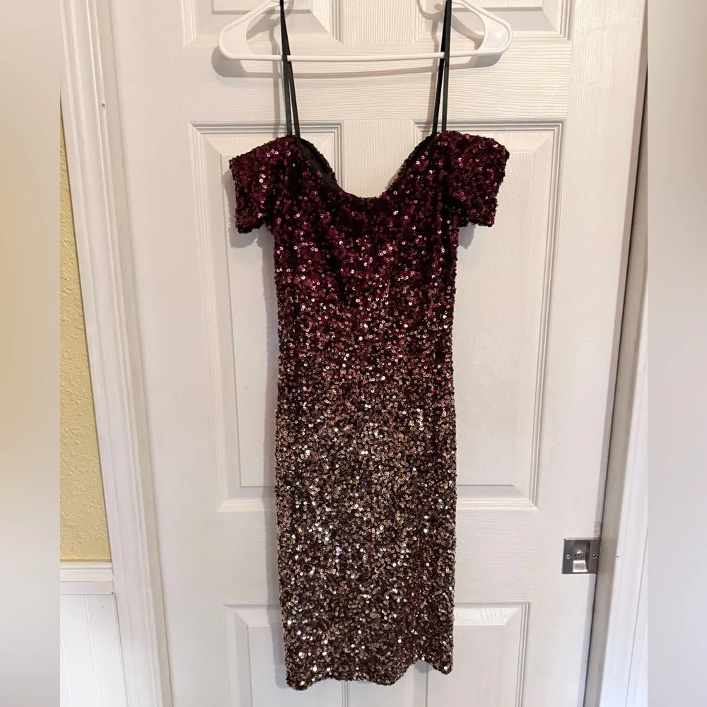 B. Smart Off Shoulder Burgundy and Gold Ombré Sequin Dress - Picture 2 of 8